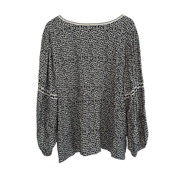 Women's 2X Black & White Peasant PLUS Babydoll Soft Relaxed Cottage Core Blouse - Picture 4 of 5